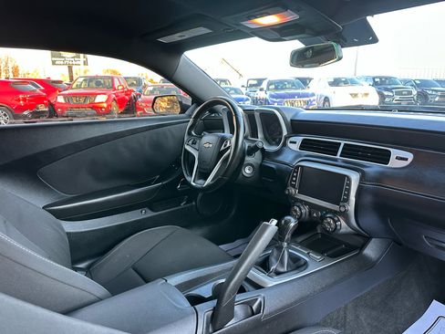 Used 2014 Chevrolet Camaro LT w/ RS Package image 12
