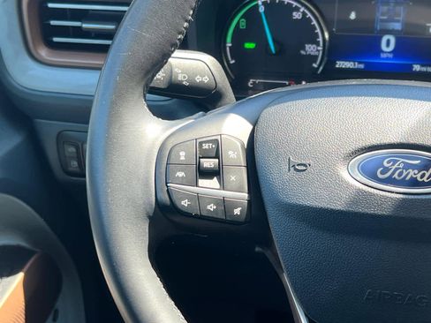 Used 2024 Ford Maverick Lariat FWD image 22