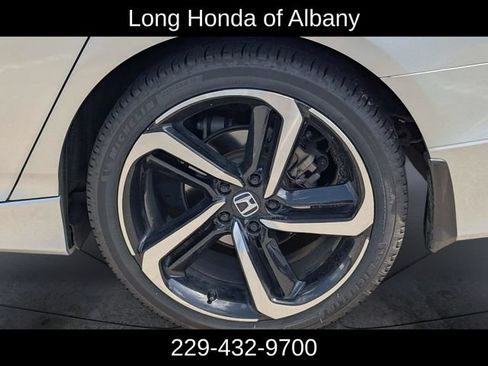 Used 2021 Honda Accord Sport image 10