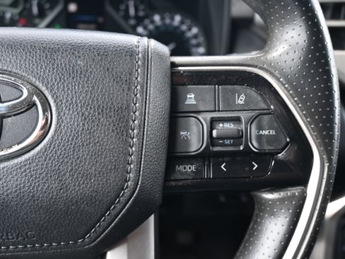 Used 2024 Toyota Tundra SR5 w/ SR5 Convenience Package AWD/4WD image 17