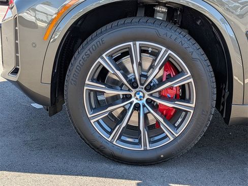 New 2026 BMW X5 sDrive40i image 27
