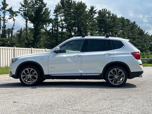 Used 2017 BMW X3 xDrive28i AWD/4WD image 4