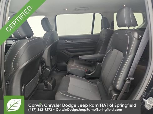 Certified 2023 Jeep Grand Cherokee L Laredo image 20