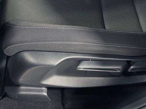 Used 2024 Honda CR-V LX image 21
