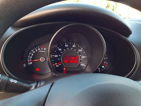 Used 2018 Kia Soul image 13