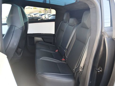 Used 2024 Tesla Cybertruck AWD Crew Cab image 11