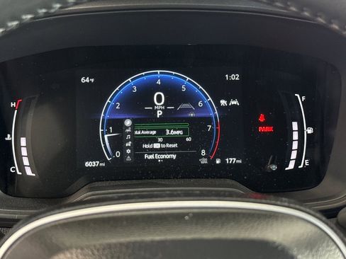 Used 2025 Toyota Corolla SE w/ SE Premium Package FWD image 23