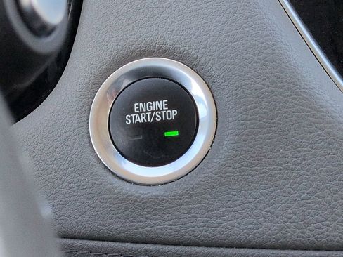 Used 2021 Cadillac XT5 Premium Luxury image 27