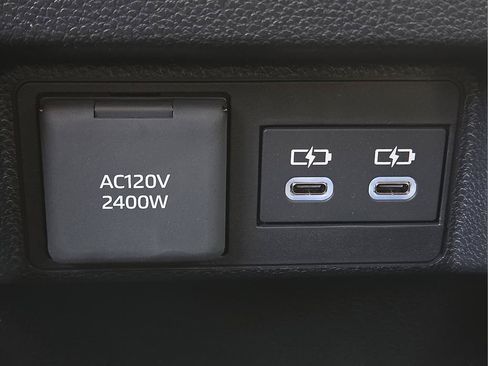 New 2026 Toyota Tacoma 4x4 Double Cab Hybrid image 15