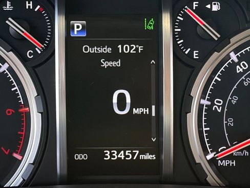 Used 2021 Toyota 4Runner TRD Off-Road Premium w/ Moonroof Package AWD/4WD image 13