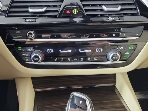 Certified 2023 BMW 530e xDrive w/ Convenience Package AWD/4WD image 21