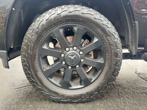 Used 2020 RAM 3500 Big Horn w/ Level 2 Equipment Group image 10