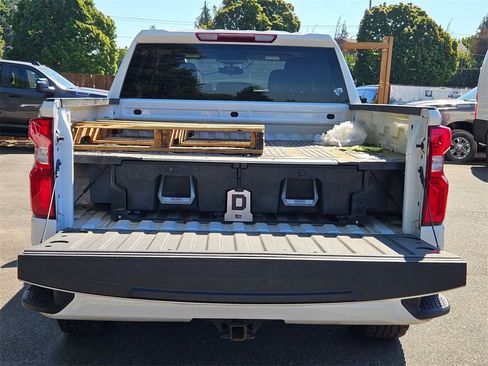 Used 2023 Chevrolet Silverado 1500 RST image 10