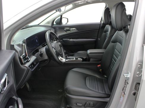 Used 2023 Kia Sportage SX FWD image 33