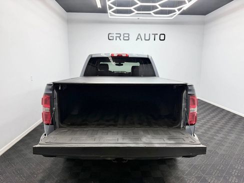 Used 2015 GMC Sierra 1500 SLE w/ SLE Value Package AWD/4WD image 8