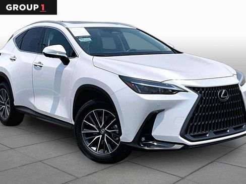 Used 2025 Lexus NX 350 AWD w/ Accessory Package (2T) image 3
