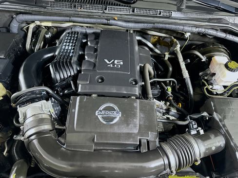 Used 2018 Nissan Frontier SV w/ Value Truck Package RWD image 30