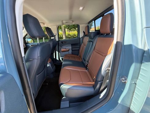 Used 2023 Ford Maverick Lariat w/ Lariat Luxury Package FWD image 11