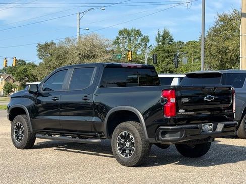 Used 2023 Chevrolet Silverado 1500 ZR2 AWD/4WD image 8