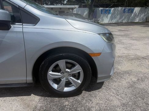 Used 2018 Honda Odyssey EX-L image 3
