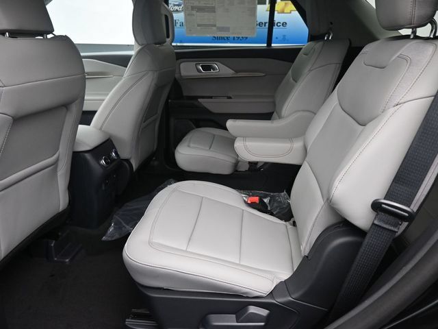 New 2025 Ford Explorer Active w/ Active Comfort Package RWD image 10
