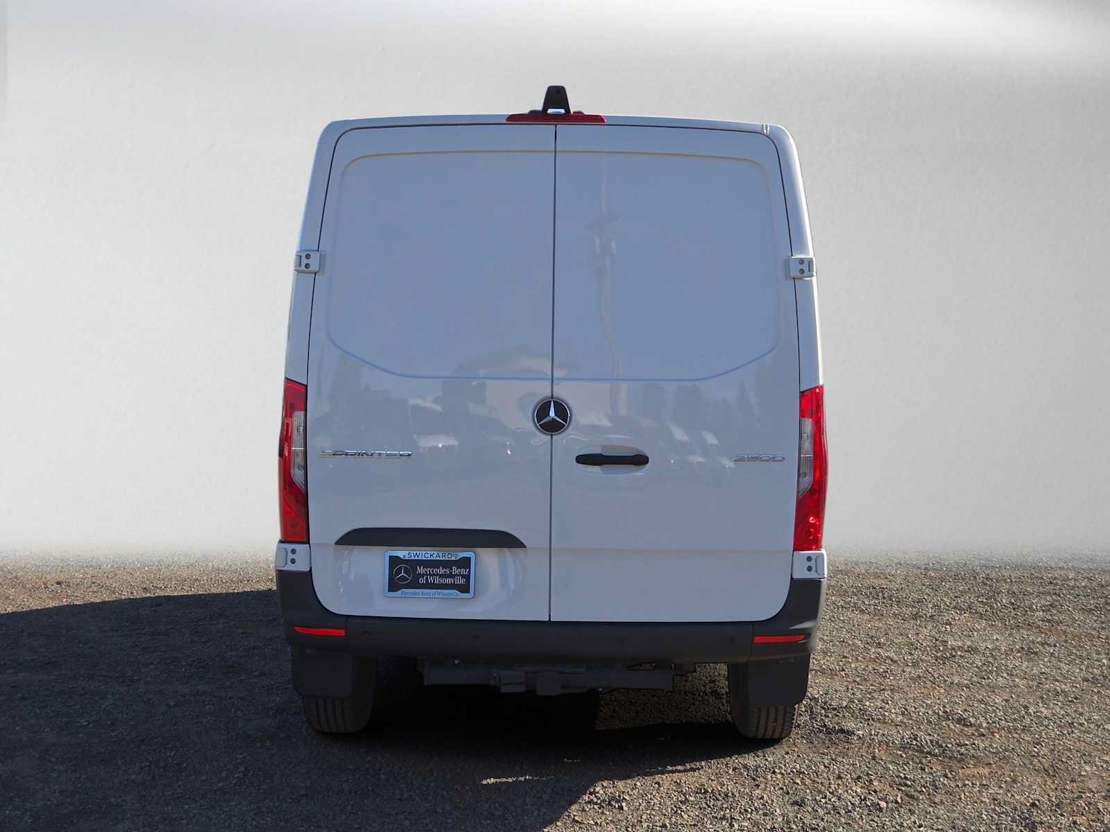 Used 2026 Mercedes-Benz Sprinter 2500 image 4