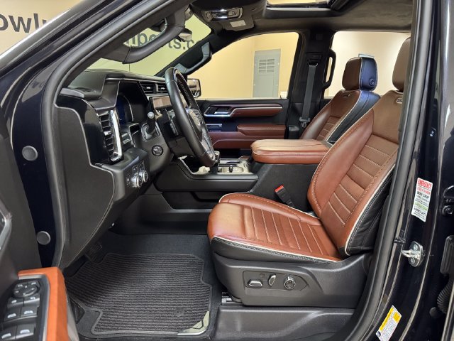 Used 2024 GMC Sierra 1500 Denali Ultimate AWD/4WD image 9