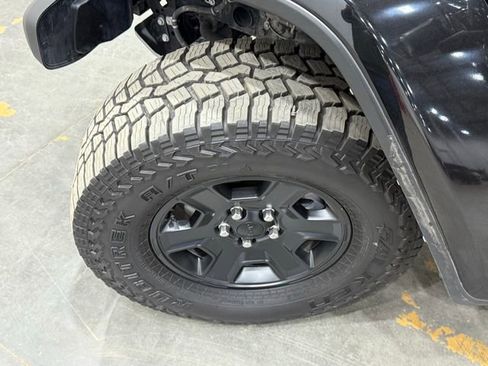 Used 2022 Jeep Gladiator Mojave w/ LED Lighting Group image 39