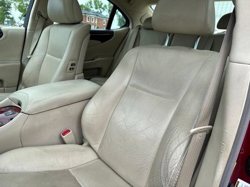 Used 2011 Lexus LS 460 AWD w/ Luxury Value Edition image 29