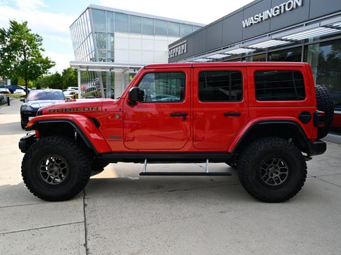 Used 2023 Jeep Wrangler Unlimited Rubicon 392 AWD/4WD image 8