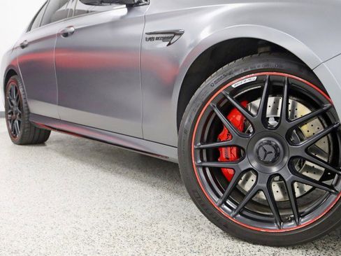 Used 2019 Mercedes-Benz E 63 AMG S image 4