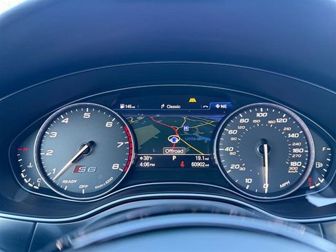 Used 2017 Audi S6 Prestige w/ Prestige Package image 30