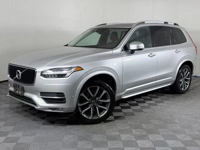 Used 2018 Volvo XC90 T5 Momentum w/ Convenience Package