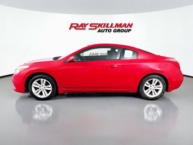 Used 2011 Nissan Altima 2.5 S FWD image 4