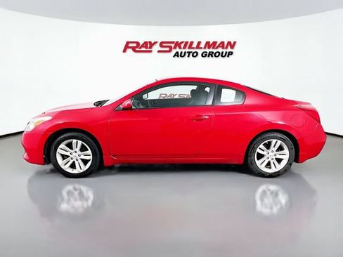 Used 2011 Nissan Altima 2.5 S FWD image 4