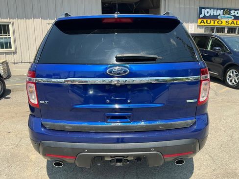 Used 2013 Ford Explorer XLT AWD/4WD image 4