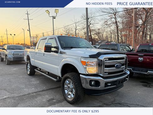 Used 2015 Ford F250 Lariat w/ Lariat Ultimate Package image 4