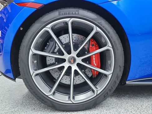 Used 2018 McLaren 570S Spider image 13