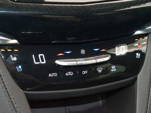 Used 2023 Cadillac XT6 Sport w/ LPO, Floor Liner Package AWD/4WD image 35
