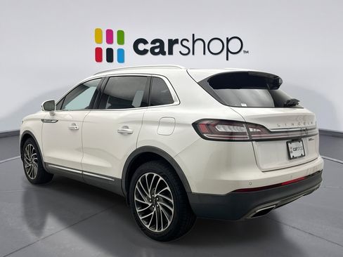 Used 2019 Lincoln Nautilus Reserve w/ Driver Assistance Package image 3