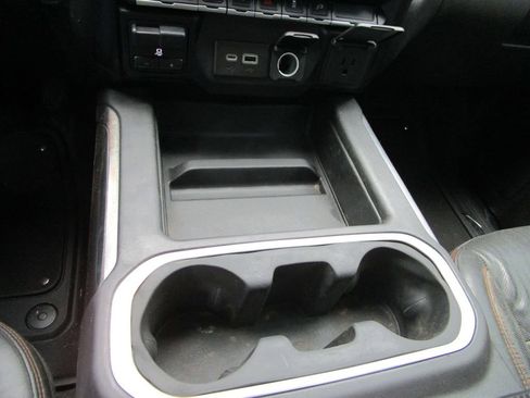 Used 2021 GMC Sierra 1500 AT4 image 37