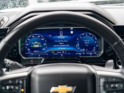 Used 2022 Chevrolet Silverado 1500 LTZ AWD/4WD image 20