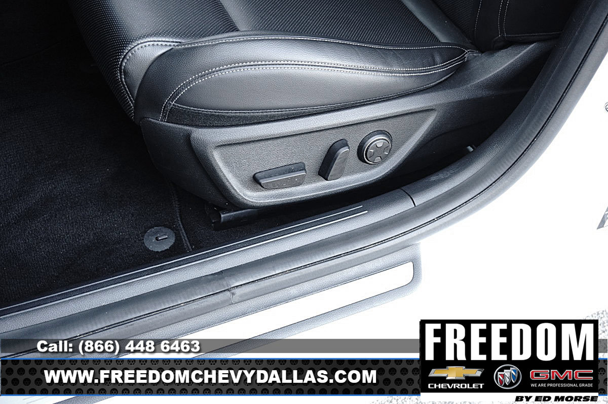 Used 2025 Genesis G70 2.5T AWD/4WD image 32