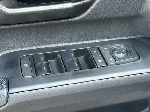 New 2026 Toyota Tacoma SR5 AWD/4WD image 12