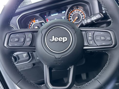 New 2026 Jeep Wrangler Unlimited Rubicon image 21