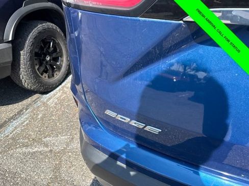 Used 2020 Ford Edge Titanium w/ Equipment Group 301A AWD/4WD image 6