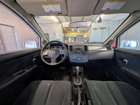Used 2012 Nissan Versa 1.8 S w/ Plus Pkg FWD image 31