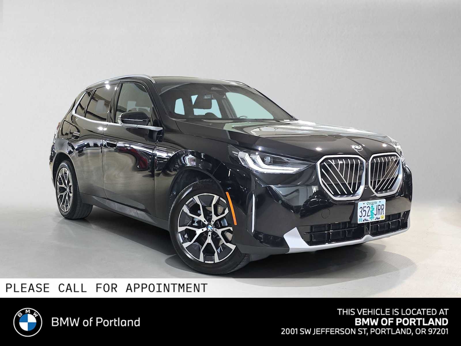 Used 2025 BMW X3 xDrive30i w/ Premium Package AWD/4WD image 1