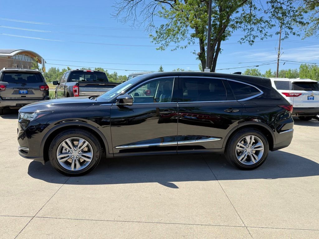 Used 2026 Acura MDX SH-AWD image 9
