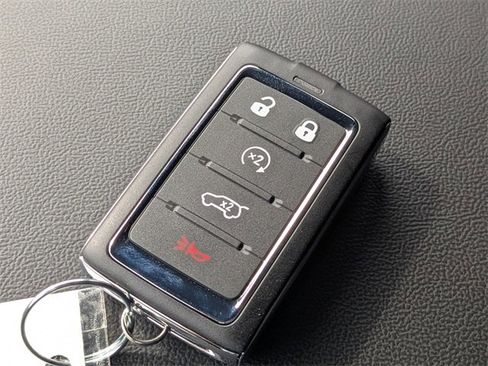 New 2025 Jeep Grand Cherokee Altitude image 29